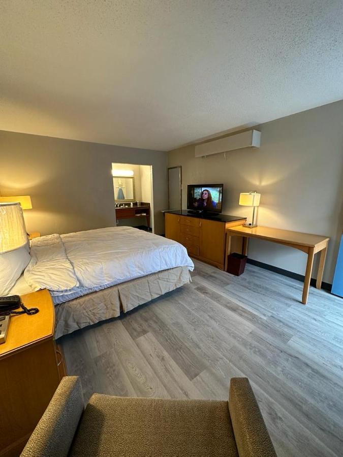 Lanett Inn Экстерьер фото